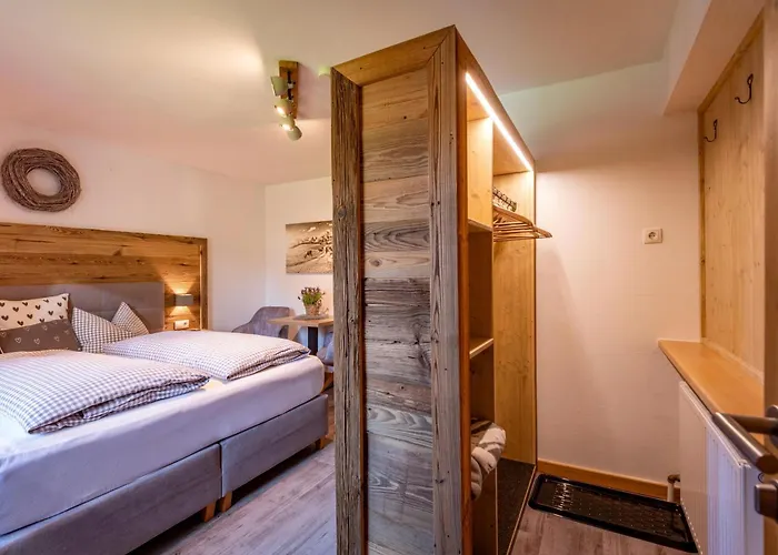 Edelweiss Bed & Breakfast Söll